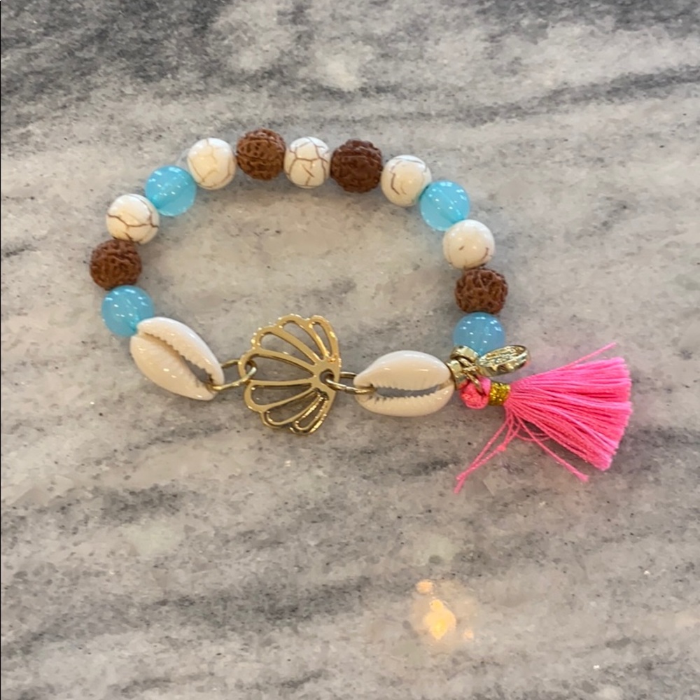 Lilly Pulitzer shell and tassel bracelet